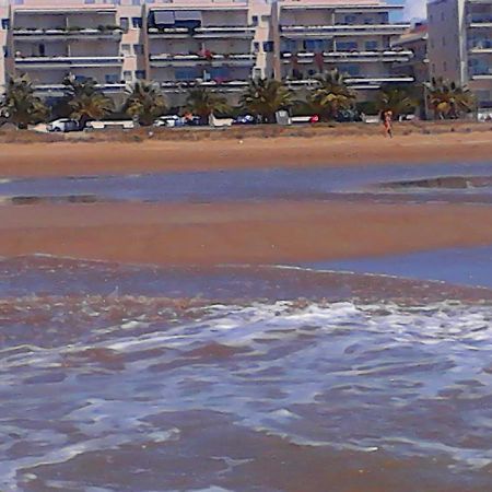 Appartement Playa Y Sol à Cubelles Extérieur photo